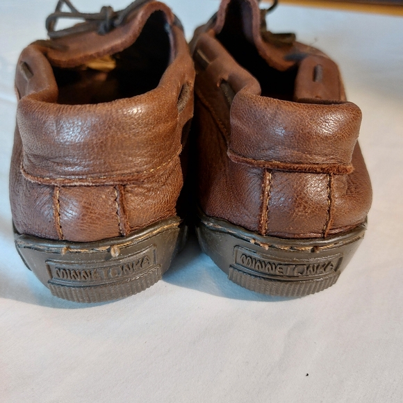 Minnetonka Moccasins Brown Leather Moosehide Driving Slippers Loafers 11 EUC - Picture 12 of 13